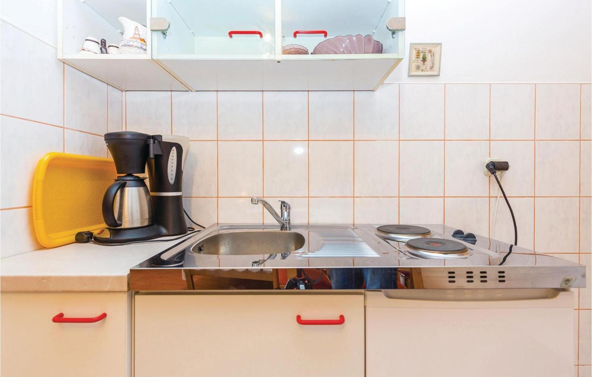 Stunning Apartment In Bakar With Kitchen Eksteriør bilde